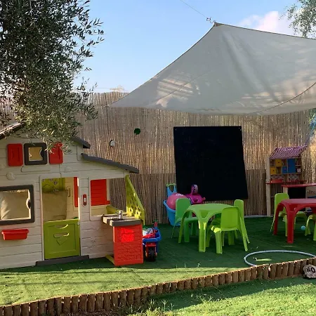 Anastasios Olive Garden Apartamento Petalídhion