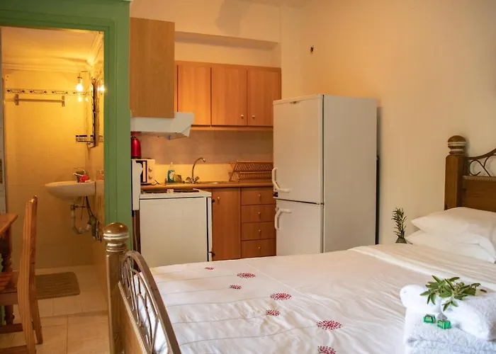 Anastasios Olive Garden * Petalídhion