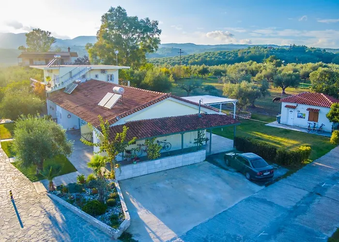 Anastasios Olive Garden Lägenhet *